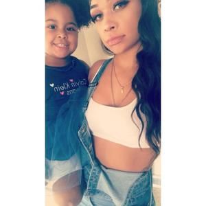 Meet your Posher, Karissa